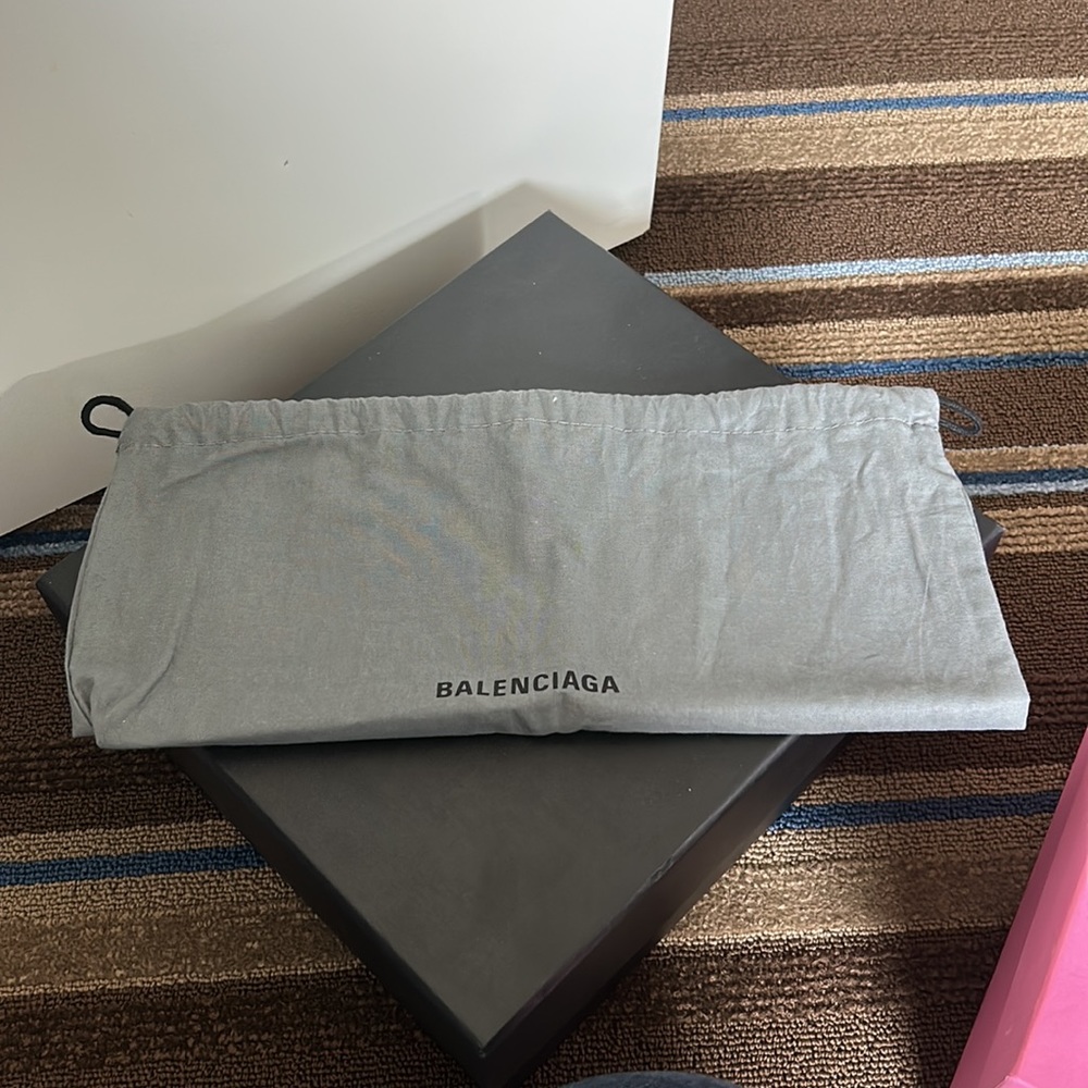 Balenciaga XS hourglass bag - Picture 13 of 15